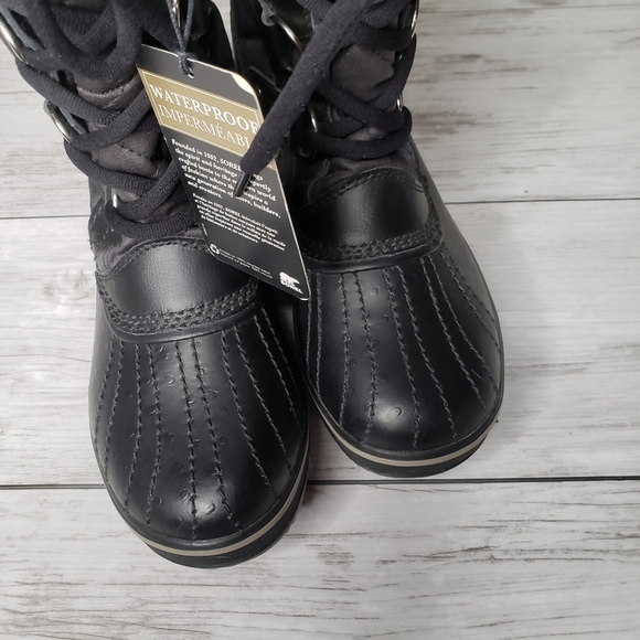 Sorel Tofino Boots Calf NEW Womens Black Fur Topped Duck Rubber Boots 8 Designer - Picture 8 of 11